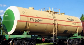 Tank cars